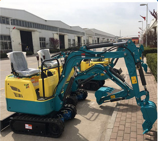 900kgs مزرعه جمع و جور جوینده مینی بیل مکانیکی بیل ماشین 800kgs کوتاه و استقرار تجهیزات