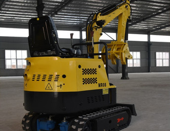 خزنده مینی بیل مکانیکی بیل ماشین 900kg کوچک جوینده ماشین سطل 0.025cbm ظرفیت